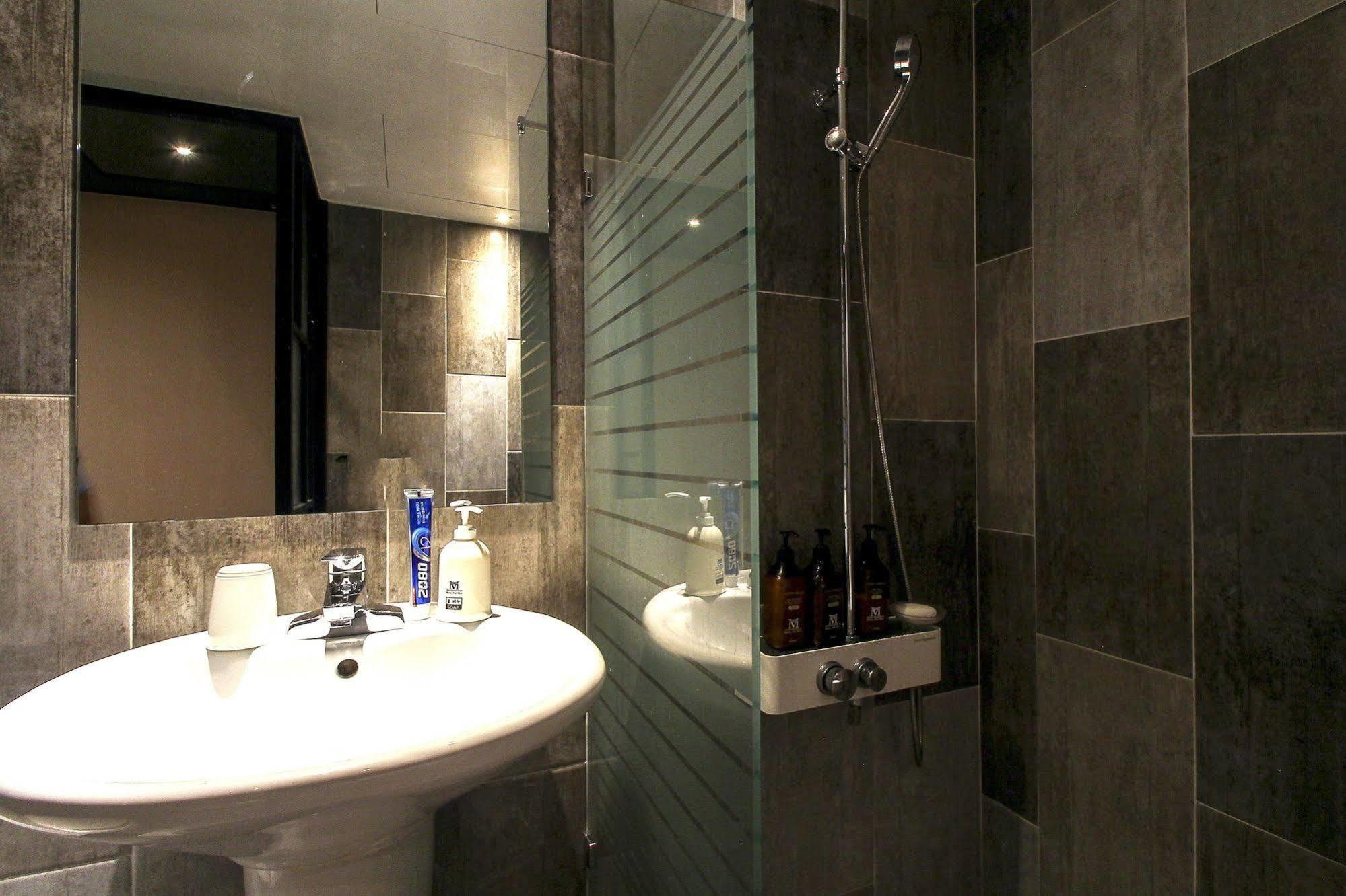 Hotel The May ปูซาน ภายนอก รูปภาพ